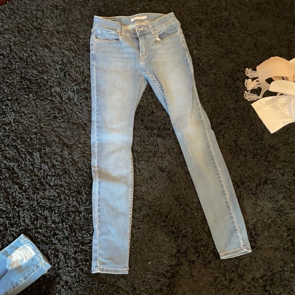 Levi's Denim - Like new levi jeans